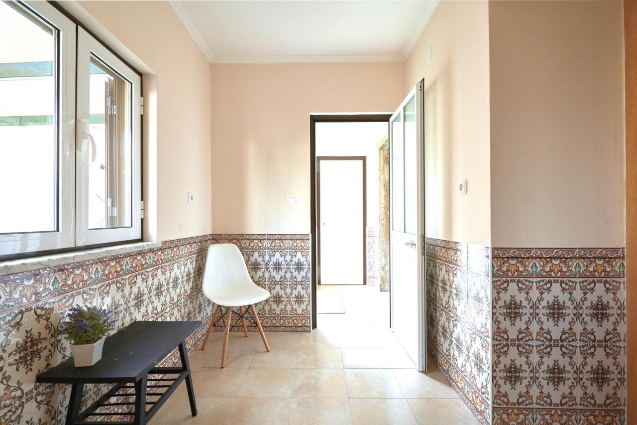 Idyllic Lisbon Apartments With Amazing Courtyard, By Timecooler Bagian luar foto