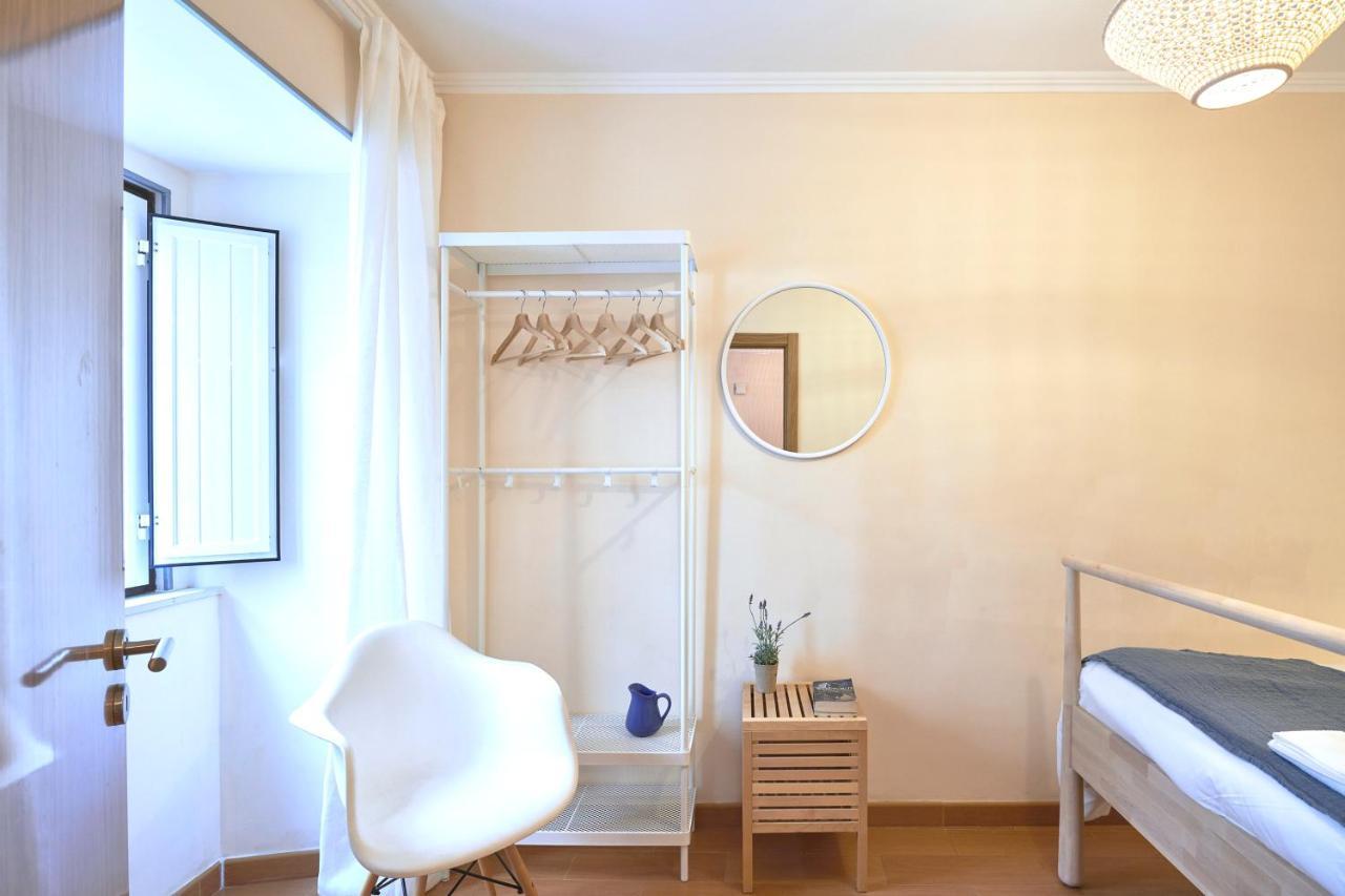 Idyllic Lisbon Apartments With Amazing Courtyard, By Timecooler Bagian luar foto