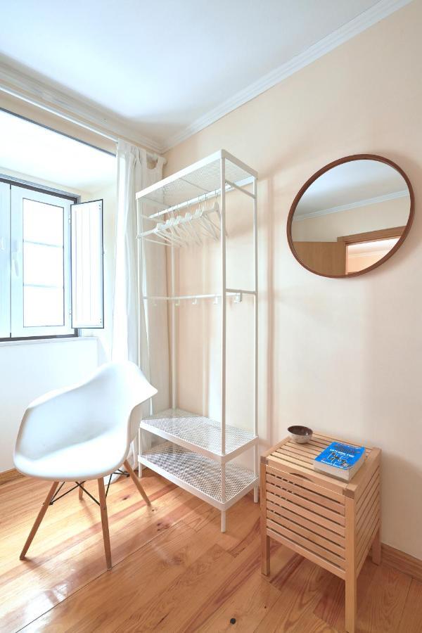 Idyllic Lisbon Apartments With Amazing Courtyard, By Timecooler Bagian luar foto